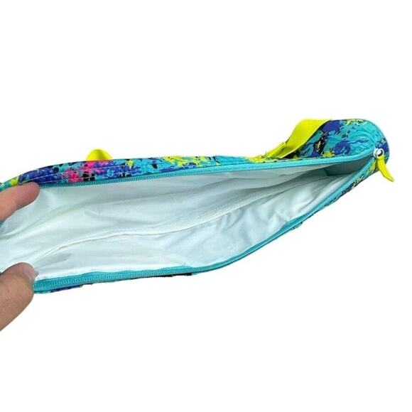 Igloo 8 Can Seaside Double Barrel Sling Soft Sided Cooler With Adjustable Strap - Picture 4 of 5